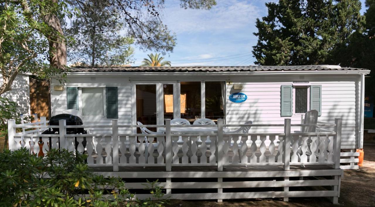 Castell Montgri - Mobile Homes By Lifestyle Holidays Л'Эстартит Экстерьер фото